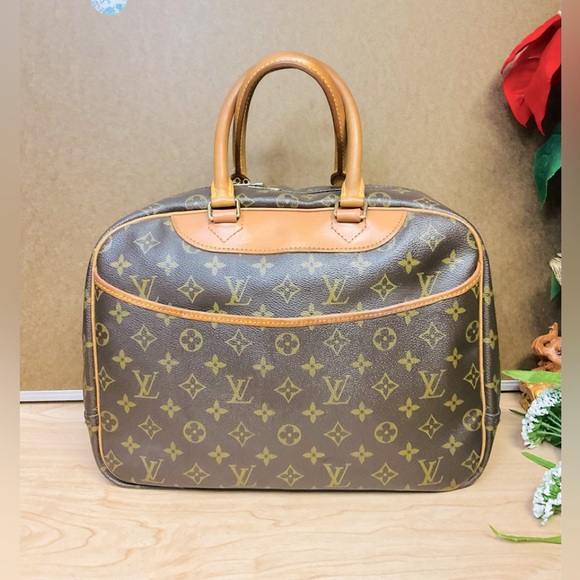 ✅AUTHENTIC DEAUVILLE LARGE BAG LOUIS VUITTON - Picture 1 of 15
